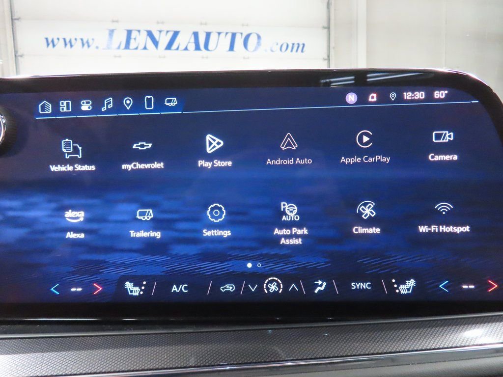 Used 2025 Chevrolet Suburban RST w/ Advanced Technology Package AWD/4WD image 22