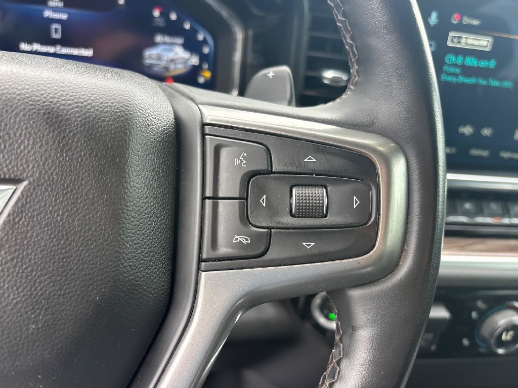 Used 2025 Chevrolet Silverado 1500 RST AWD/4WD image 35