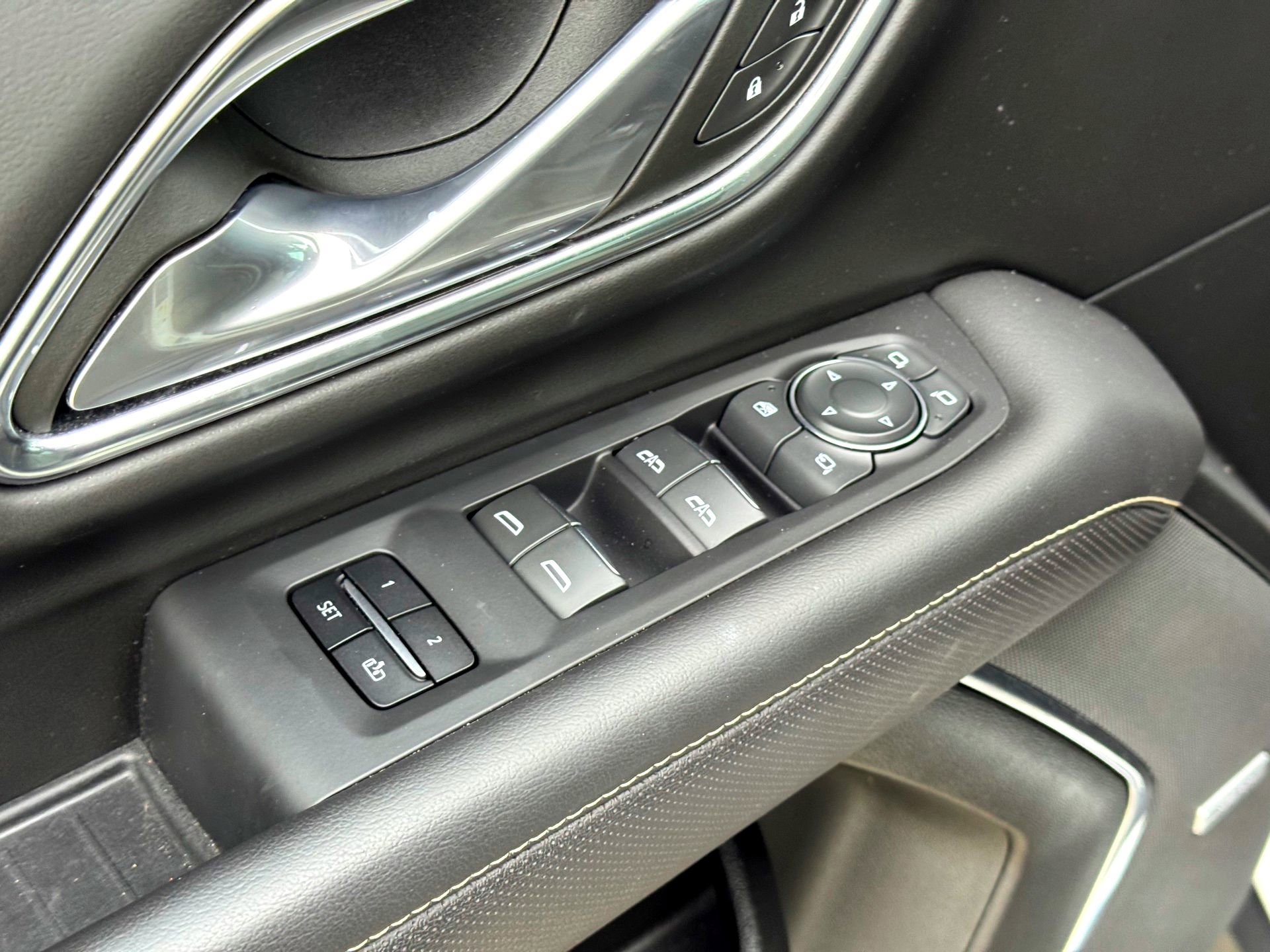 Used 2024 Chevrolet Tahoe Premier w/ Max Trailering Package image 16