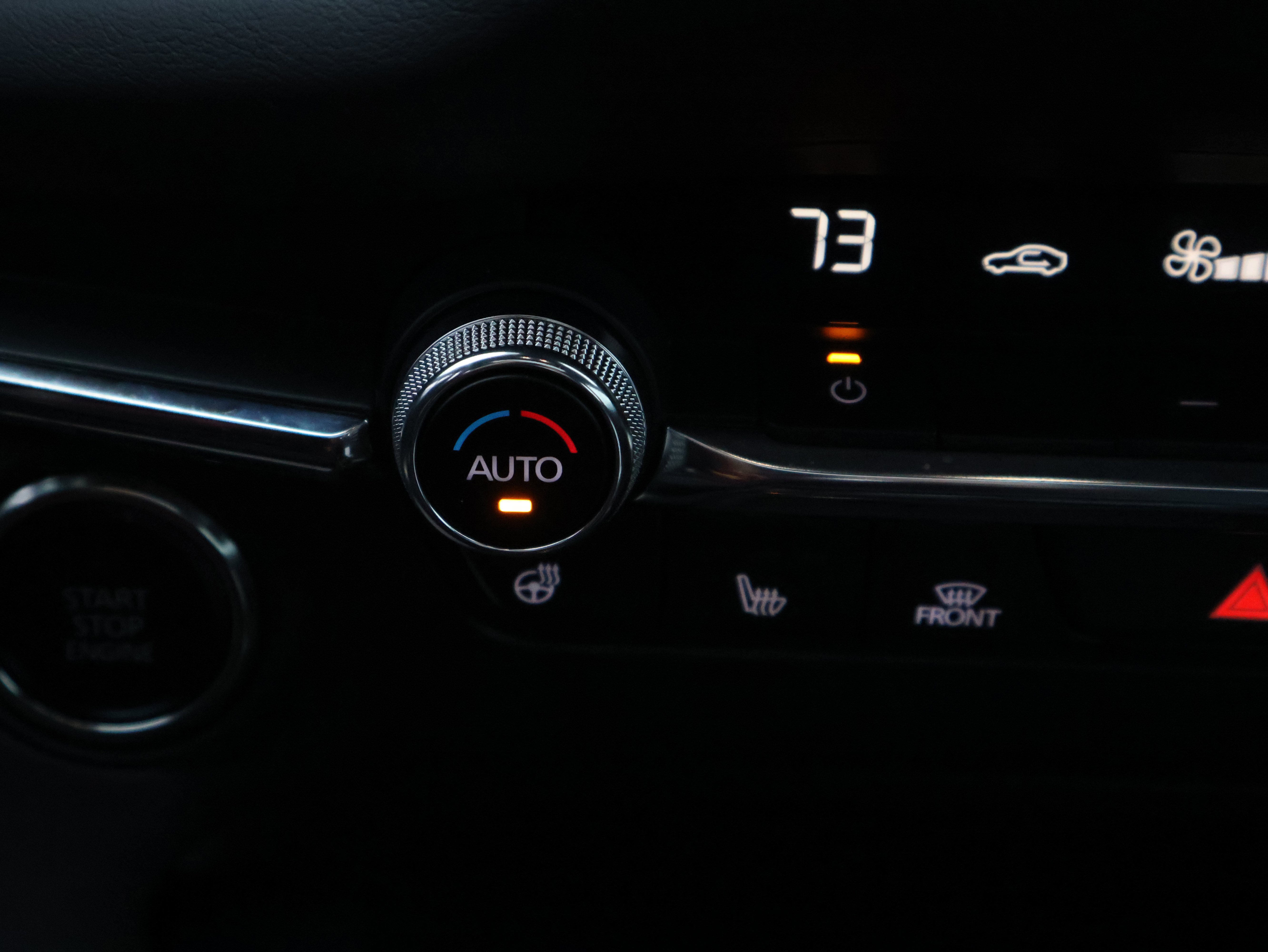 Used 2023 MAZDA MAZDA3 Hatchback w/ Appearance Package image 24