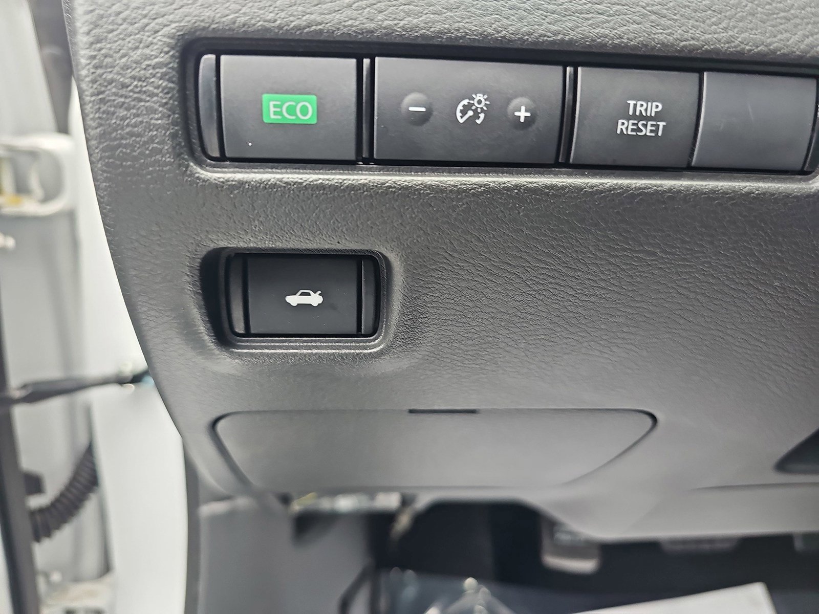 Used 2025 Nissan Sentra S FWD image 15