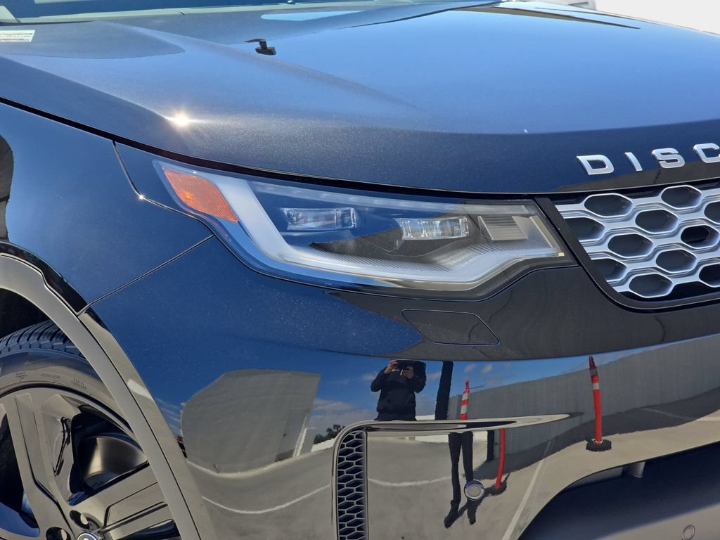 New 2026 Land Rover Discovery S AWD/4WD image 34