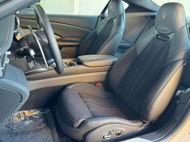 Used 2025 Maserati GranTurismo Folgore image 16