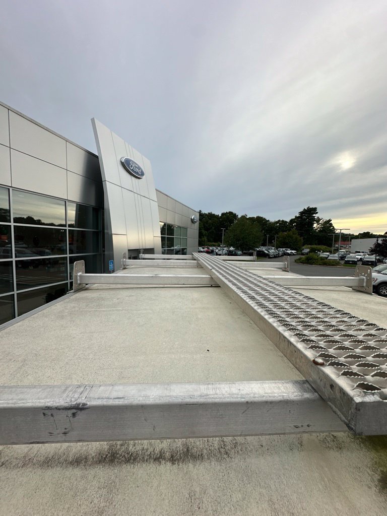 Used 2016 Ford E-450 and Econoline 450 Super Duty RWD image 4