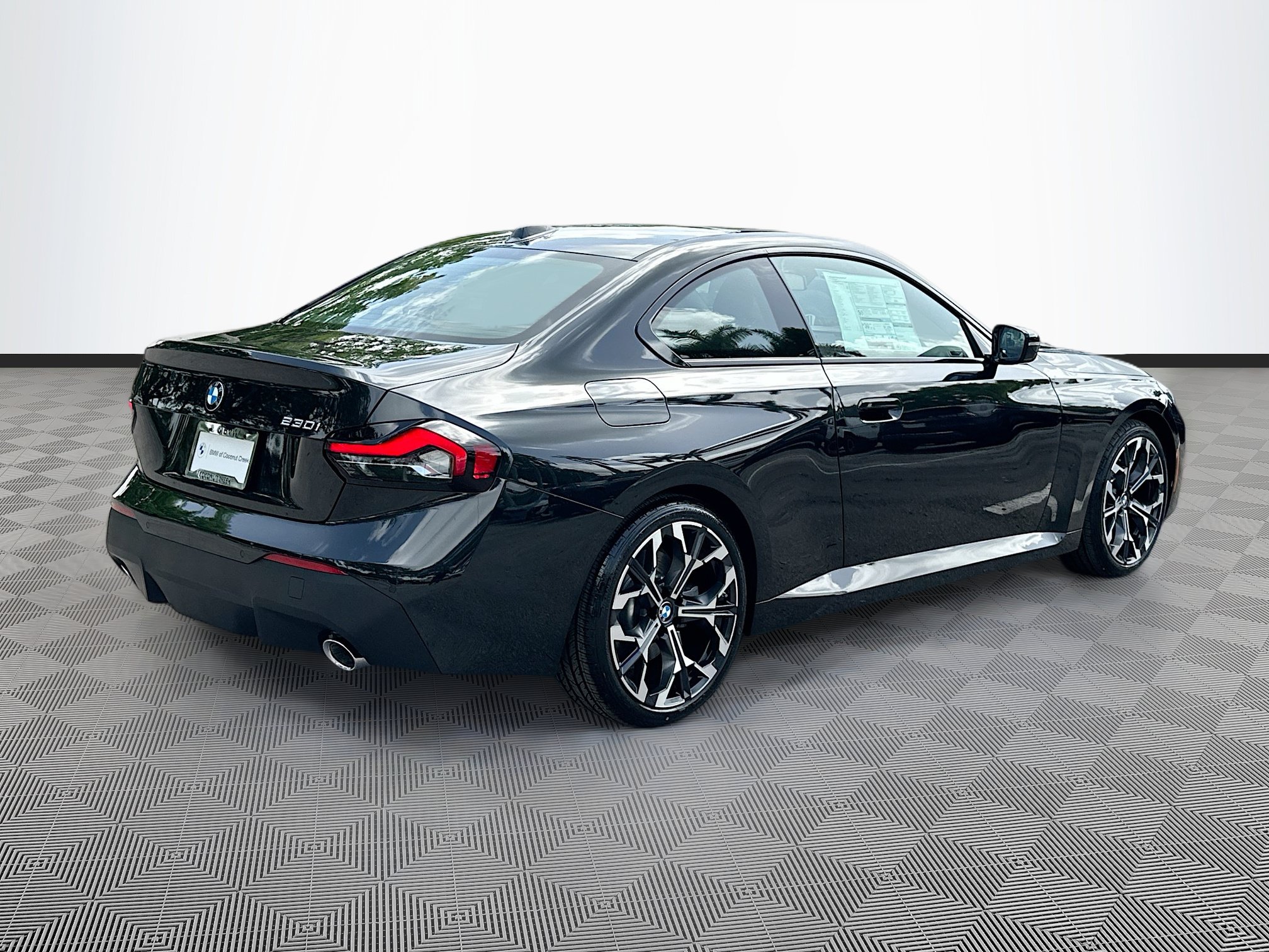 New 2025 BMW 230i Coupe w/ Convenience Package RWD image 7