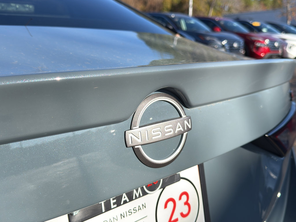 New 2025 Nissan Sentra SR image 13