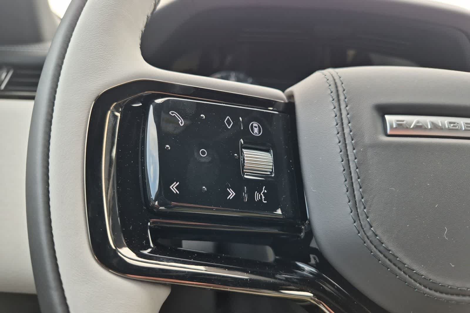 New 2026 Land Rover Range Rover Velar Belgravia AWD/4WD image 23