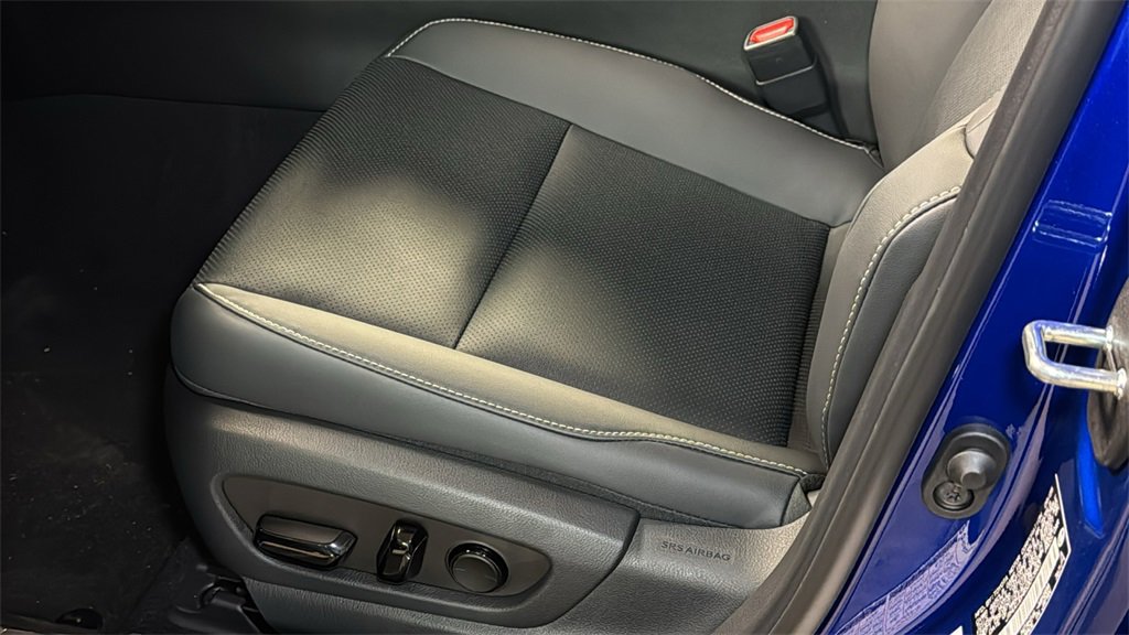 New 2025 Lexus UX 300h AWD image 24