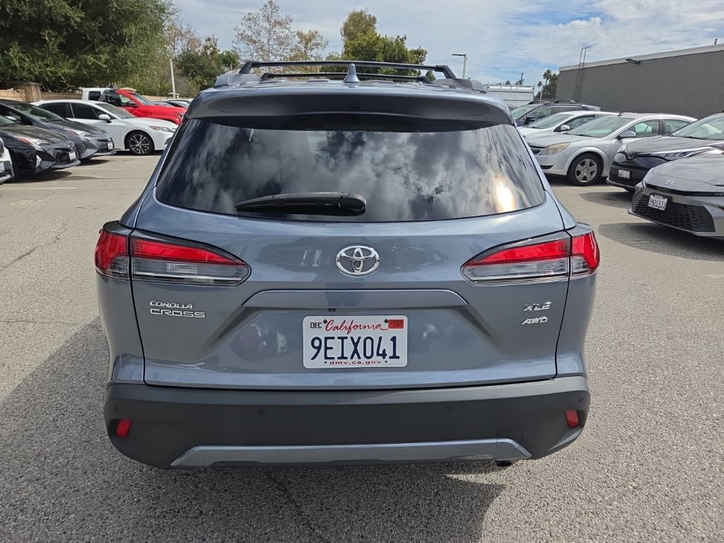 Certified 2023 Toyota Corolla Cross XLE w/ Convenience Package AWD/4WD image 4