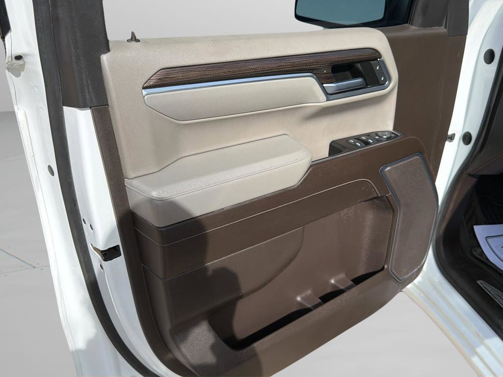 Used 2022 Chevrolet Silverado 1500 LT image 16