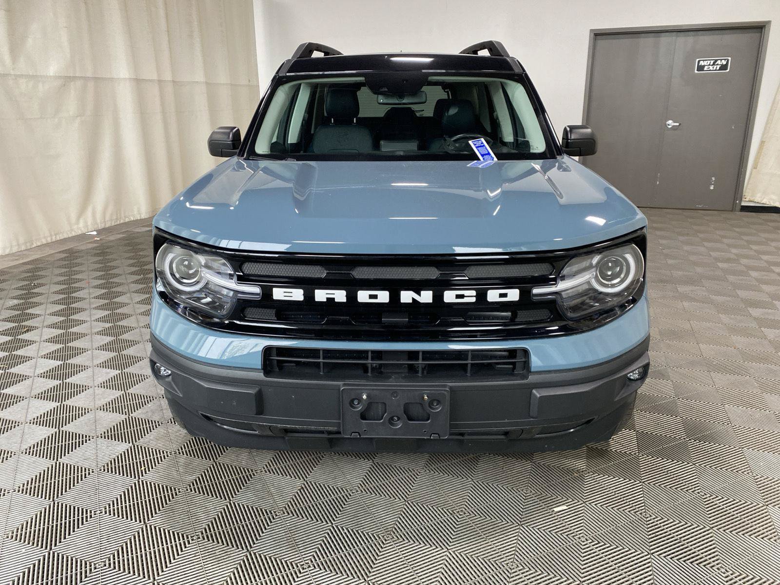 Used 2022 Ford Bronco Sport Outer Banks w/ Tech Package AWD/4WD image 2