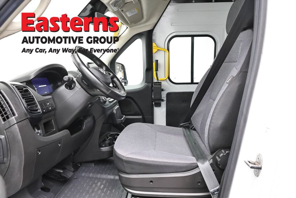 Used 2024 RAM ProMaster 3500 w/ Delivery Van Package FWD image 14