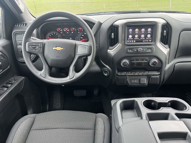 New 2026 Chevrolet Silverado 1500 Custom RWD image 6