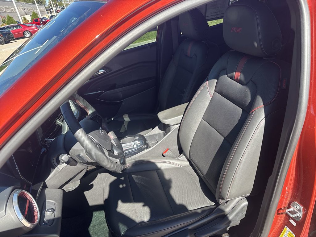 Certified 2024 Chevrolet Trax RS FWD image 24