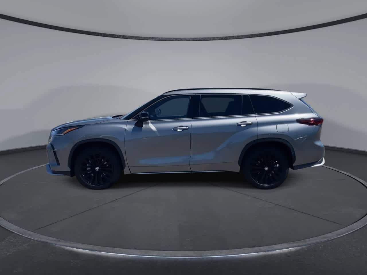 Certified 2026 Toyota Highlander XSE AWD/4WD image 6