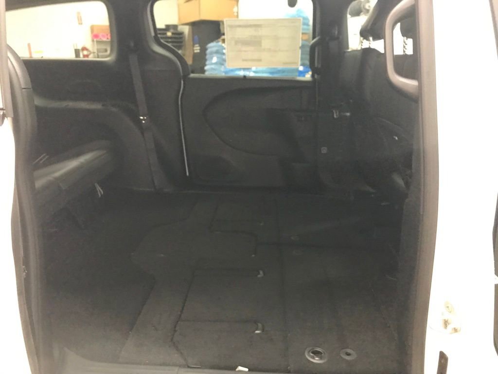 New 2026 Chrysler Pacifica Select w/ S Appearance Package AWD/4WD image 42