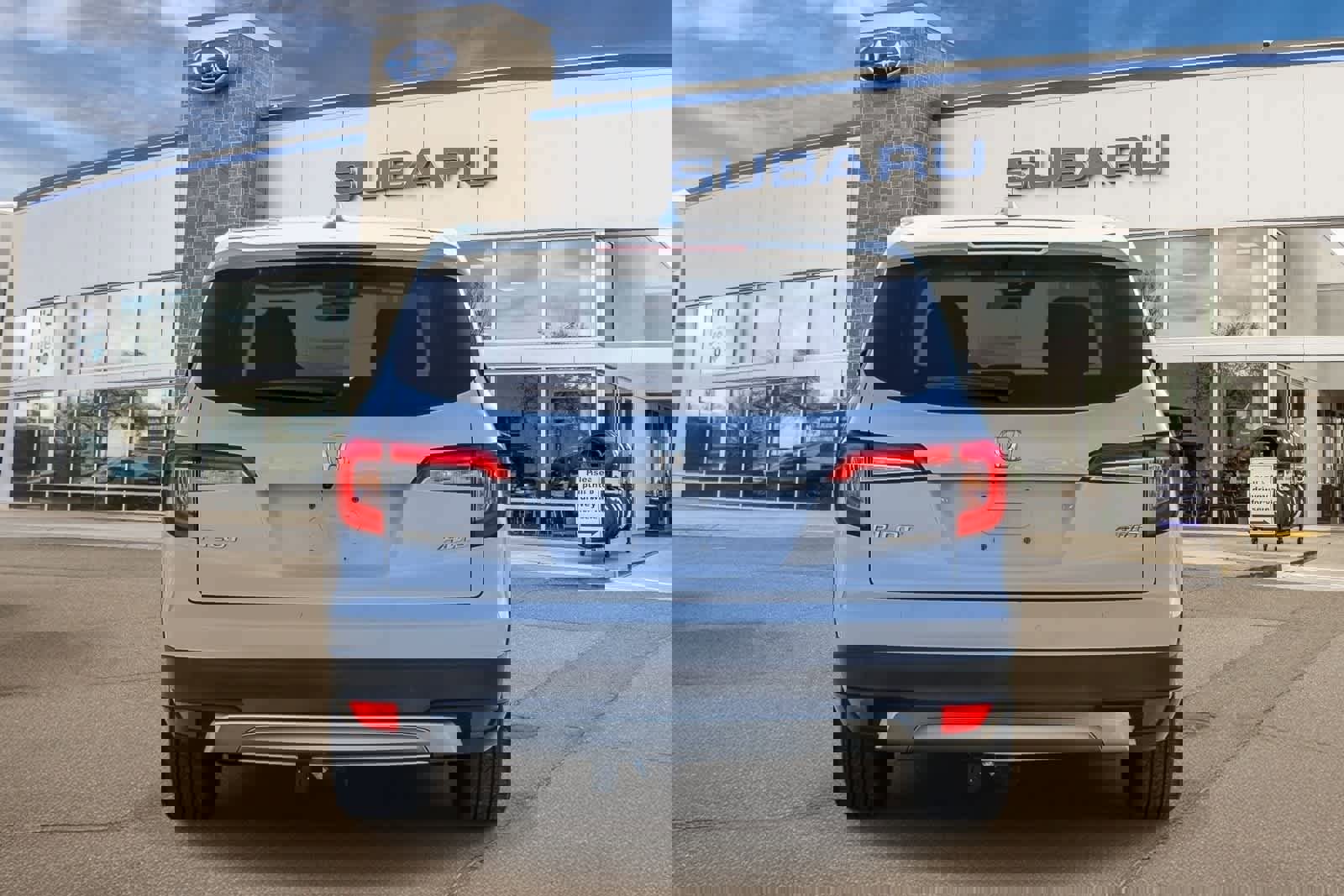 Used 2020 Honda Pilot EX image 3