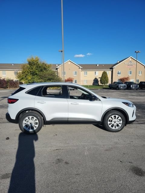 New 2026 Ford Escape Active w/ Cold Weather Package AWD/4WD image 8