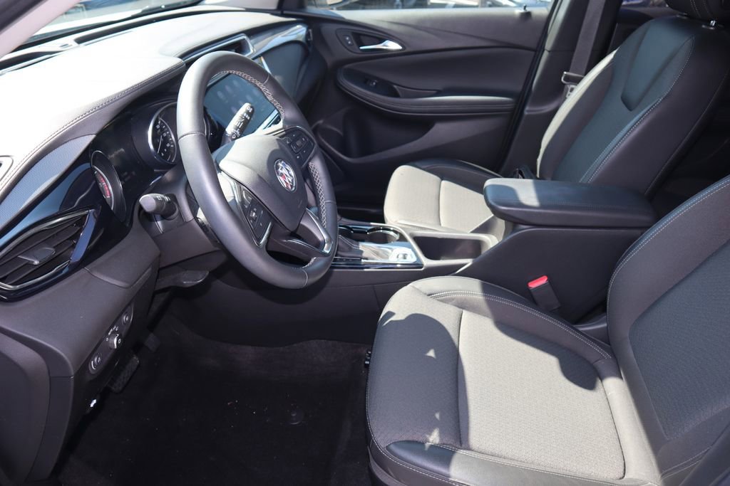 Used 2022 Buick Encore GX Select image 16