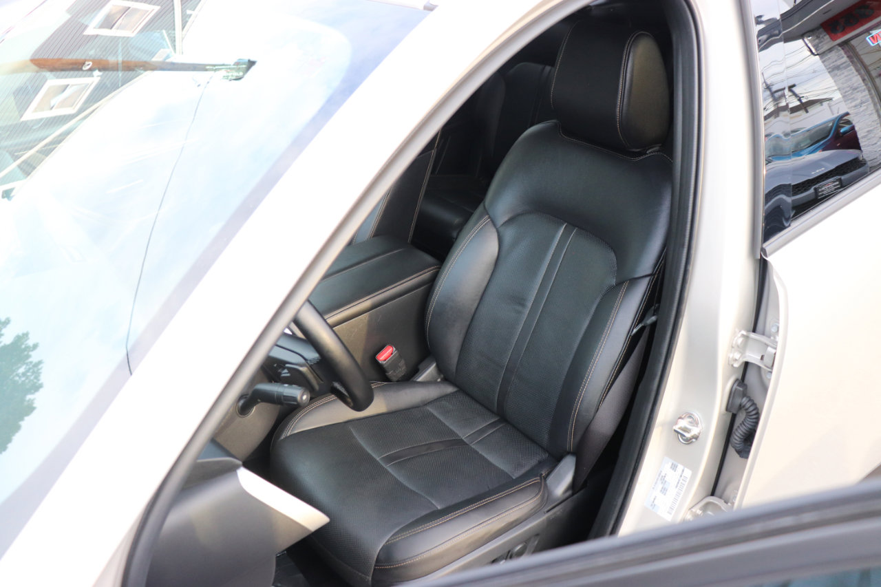 Used 2025 MAZDA CX-90 3.3 Turbo w/ Preferred Package image 11