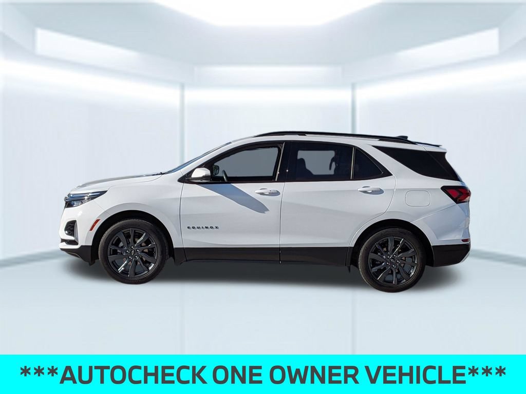 Used 2023 Chevrolet Equinox RS AWD/4WD image 2