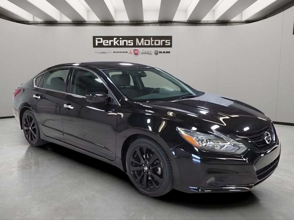Used 2018 Nissan Altima 2.5 SR w/ SR Midnight Edition FWD image 7