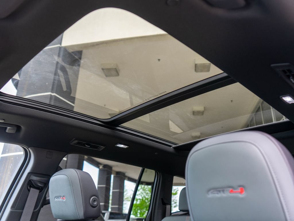 New 2026 GMC Acadia AT4 AWD/4WD image 12