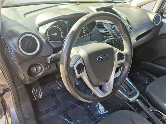 Used 2014 Ford Fiesta SE FWD image 10
