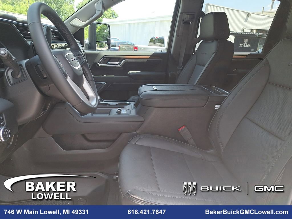 New 2025 GMC Sierra 2500 Denali w/ Denali Reserve Package image 16