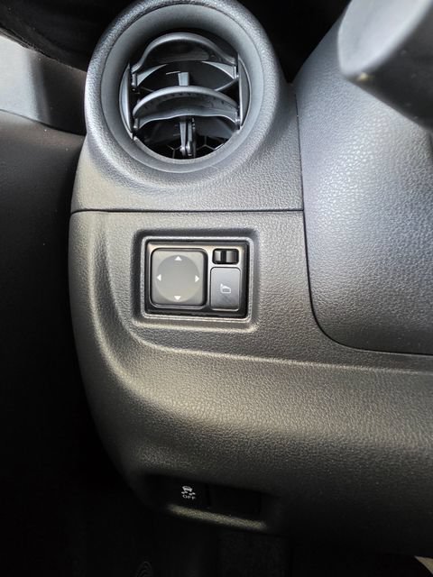 Used 2019 Nissan Versa S Plus FWD image 36
