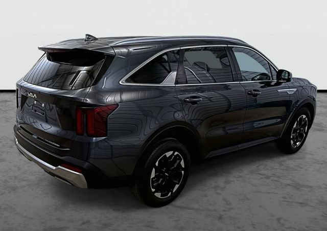 Used 2024 Kia Sorento S FWD image 4
