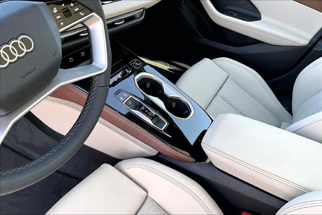 New 2026 Audi A6 Premium Plus AWD/4WD image 14