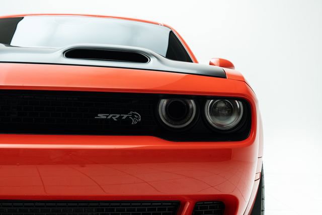 Used 2019 Dodge Challenger SRT Hellcat image 7