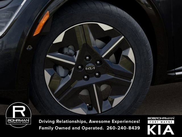 New 2025 Kia EV6 Wind image 10
