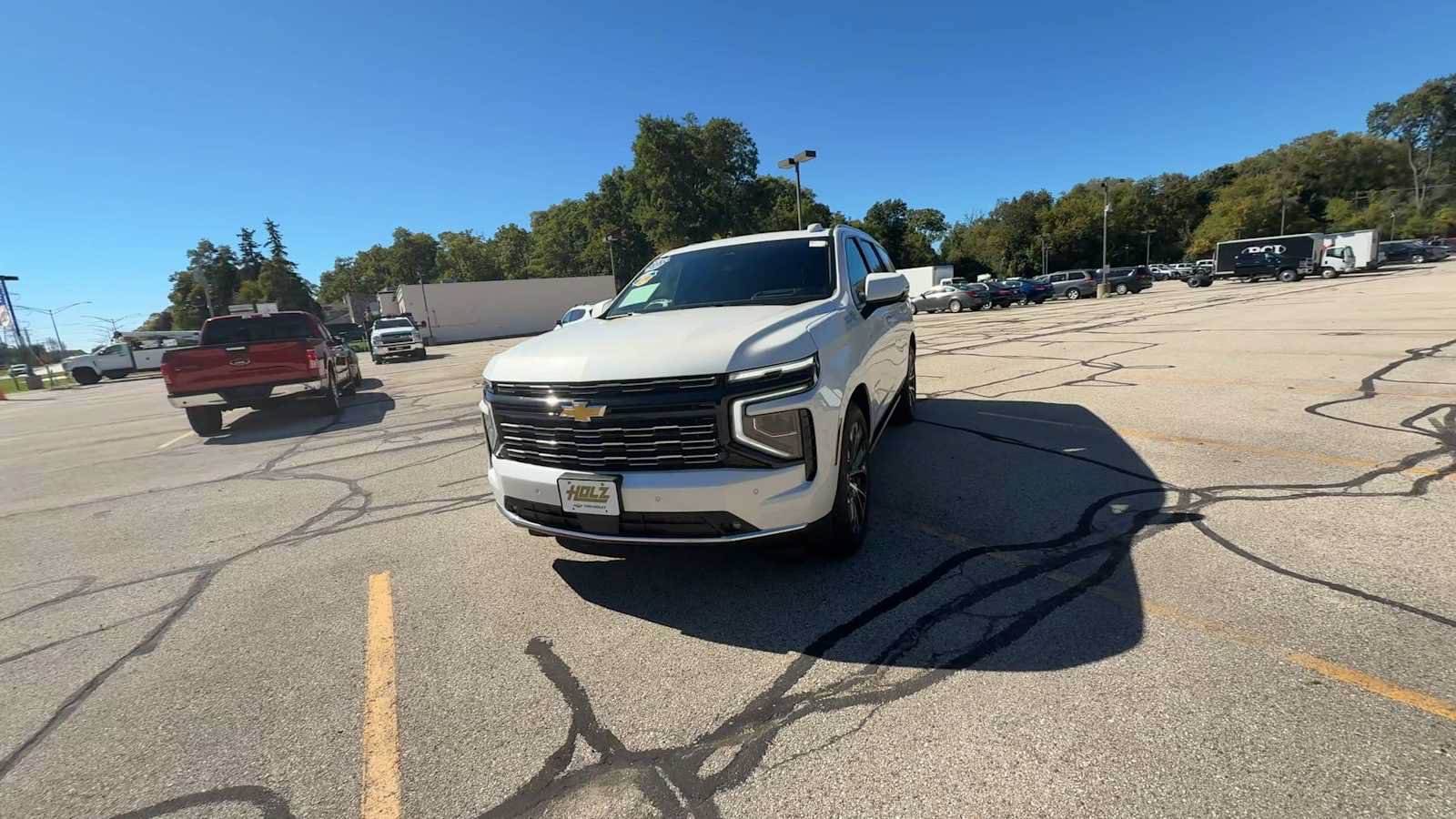 Certified 2025 Chevrolet Tahoe High Country AWD/4WD image 3