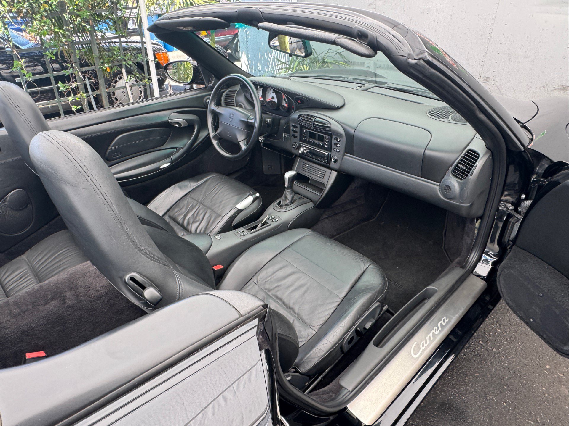 Used 1999 Porsche 911 Cabriolet image 18