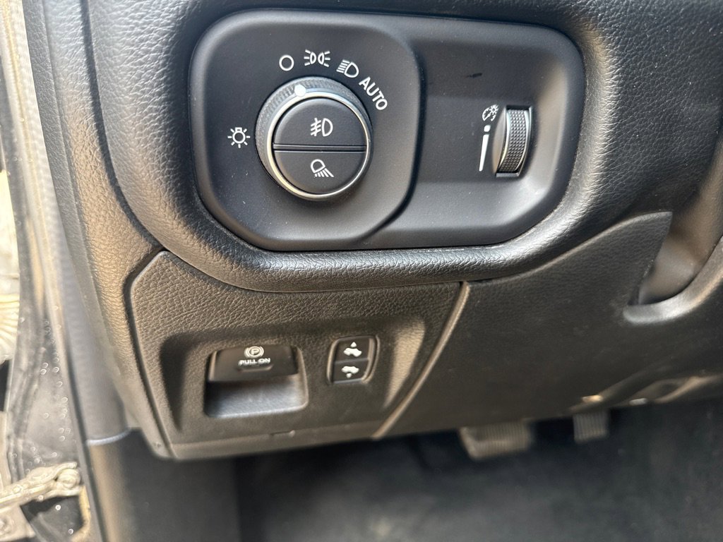 Used 2023 RAM 1500 Big Horn image 27