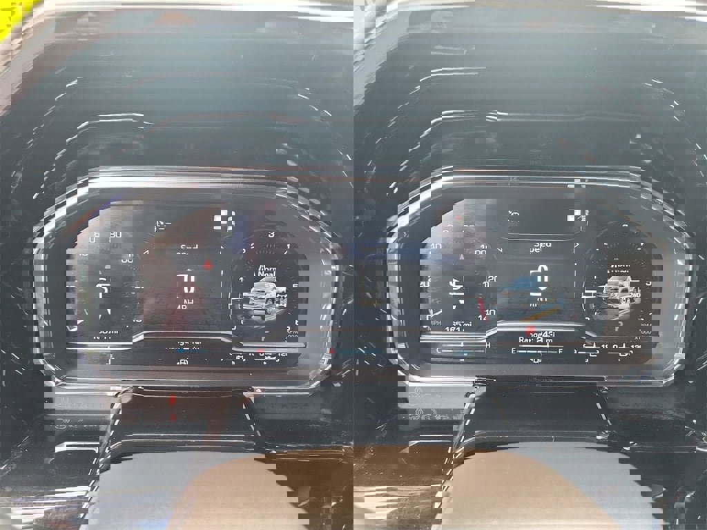 Certified 2022 GMC Sierra 1500 SLT w/ SLT Premium Plus Package image 13