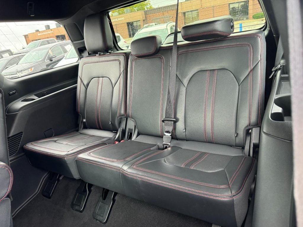 Certified 2024 Ford Expedition Limited AWD/4WD image 12