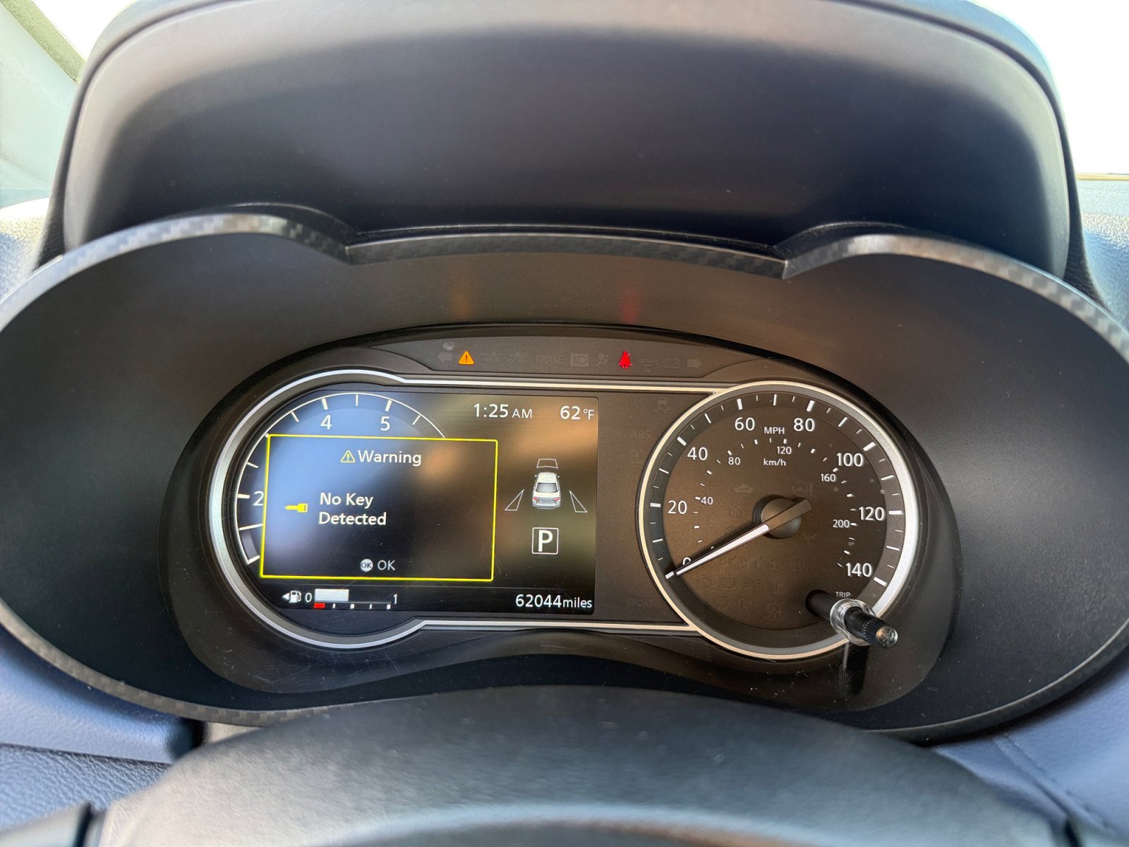 Used 2023 Nissan Versa SV FWD image 11