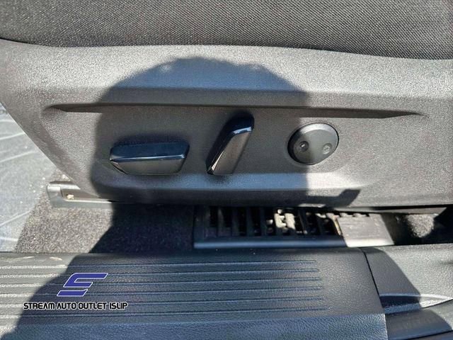 Used 2024 Nissan Rogue SV image 19