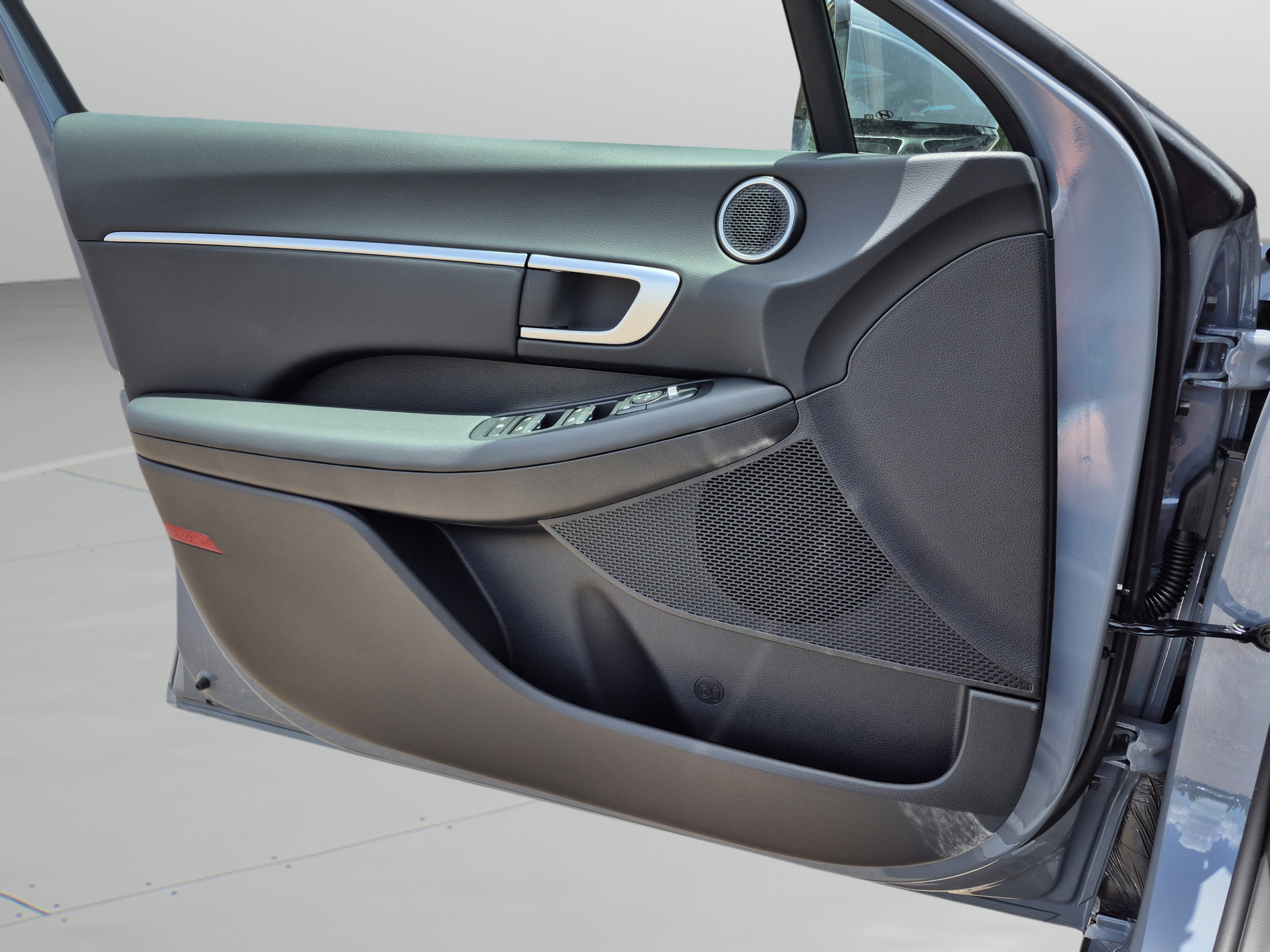 New 2026 Hyundai Sonata SEL FWD image 22