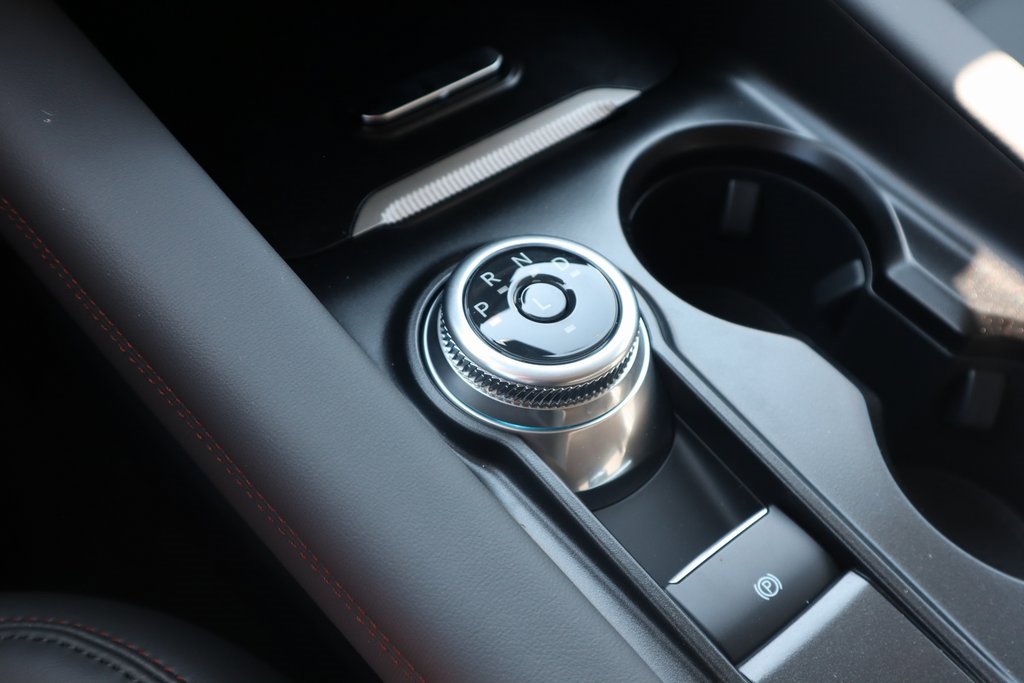 New 2025 Ford Explorer Active w/ Active Comfort Package image 9