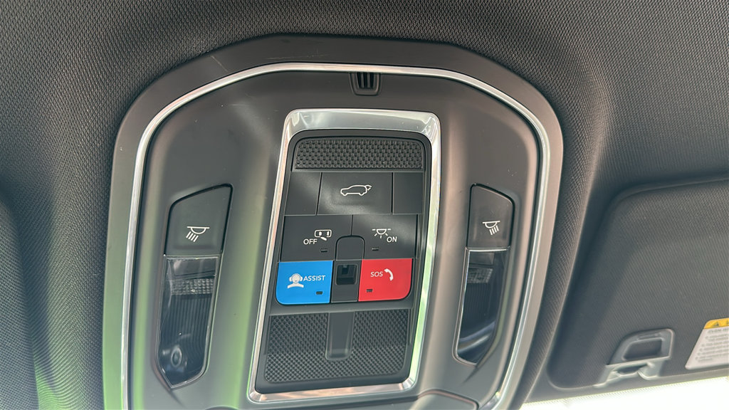 Used 2022 Jeep Grand Cherokee L Laredo AWD/4WD image 23