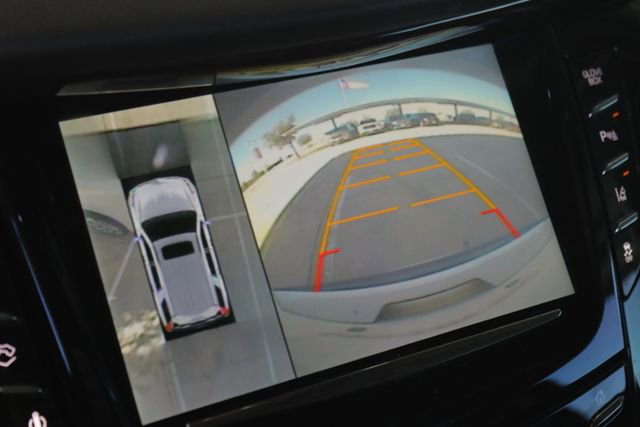 Used 2015 Cadillac Escalade Premium image 21