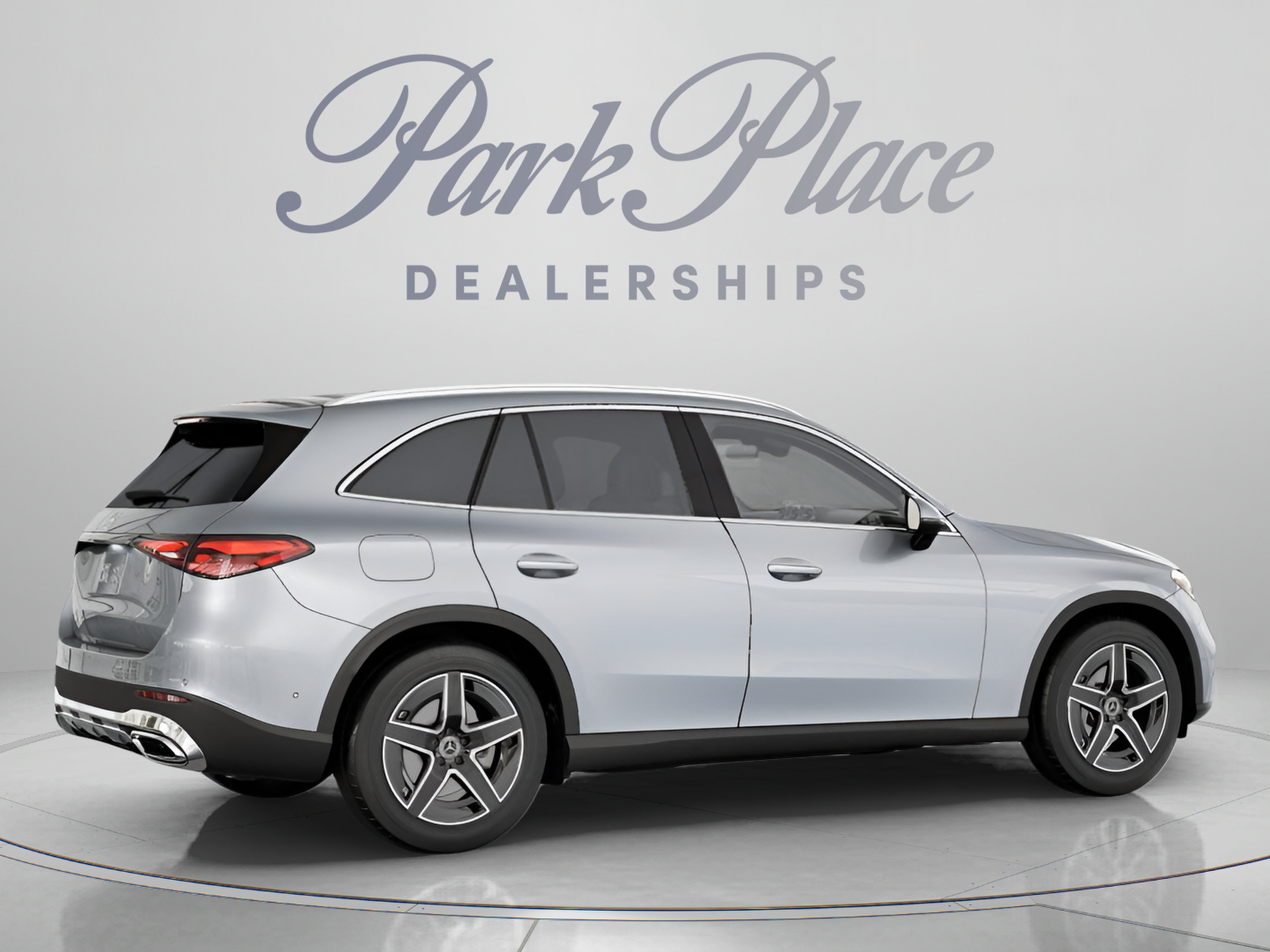 Used 2026 Mercedes-Benz GLC 300 image 23