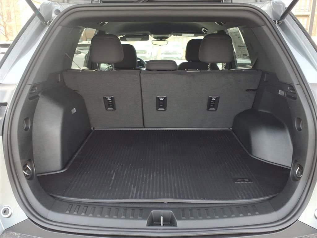 New 2026 Chevrolet Equinox LT w/ Safety and Technology Package image 22