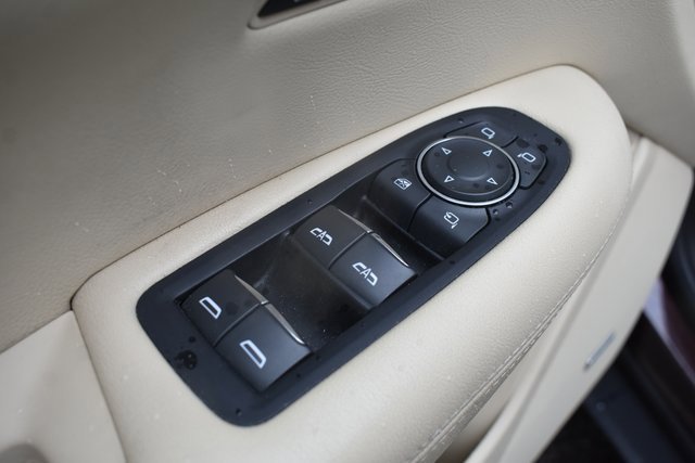 Used 2018 Cadillac XT5 Luxury w/ LPO, Wheel Lock Package image 15