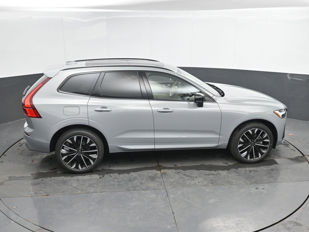 New 2026 Volvo XC60 B5 Ultra w/ Protection Package Premier image 27