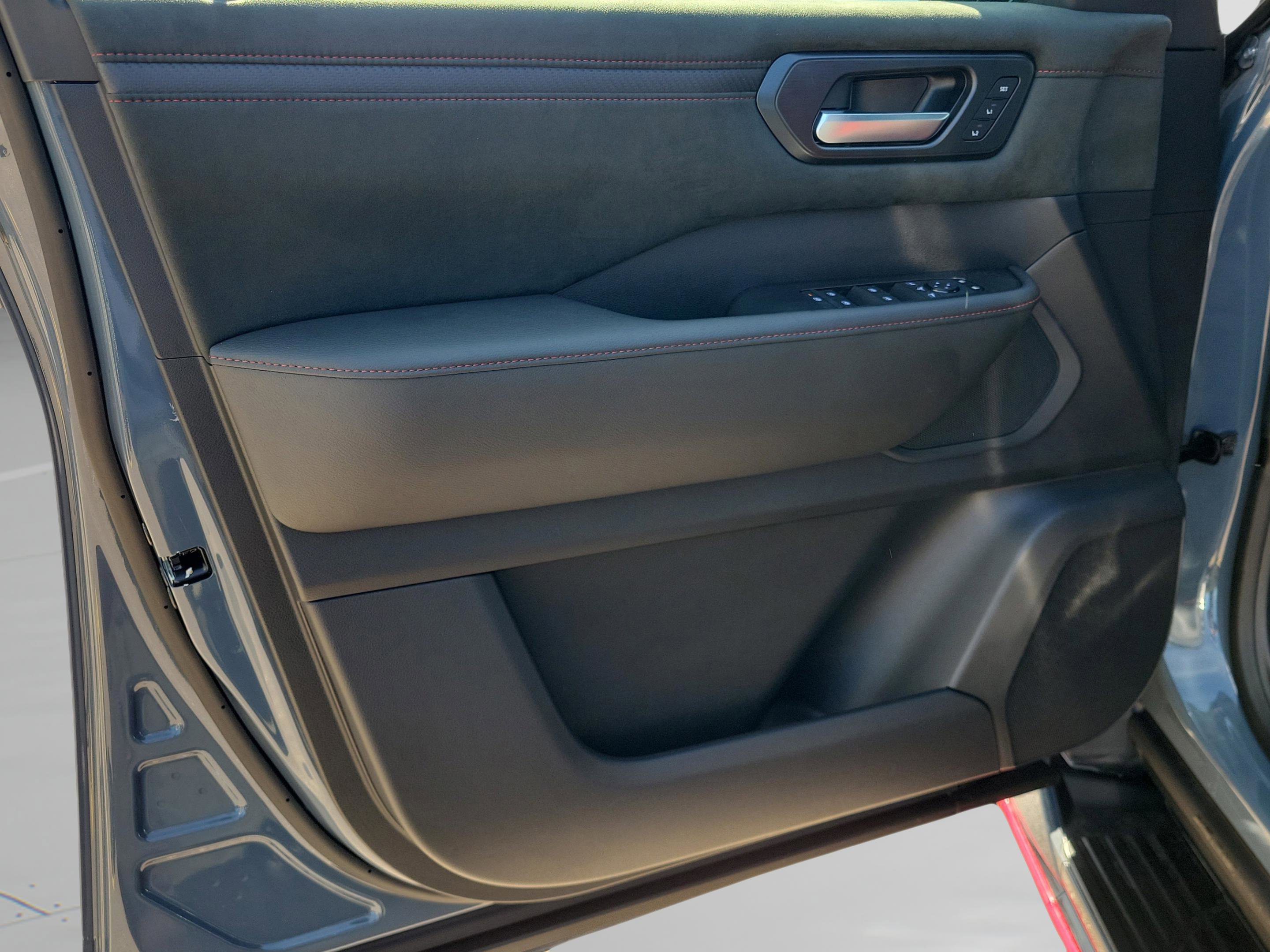 New 2026 Nissan Armada NISMO image 22